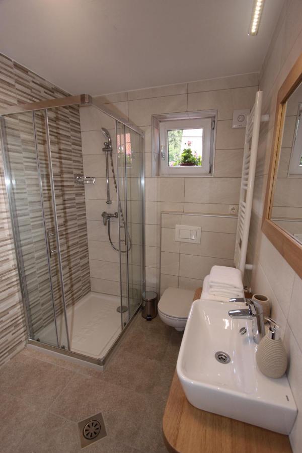 Apartments Ela Ratece ภายนอก รูปภาพ